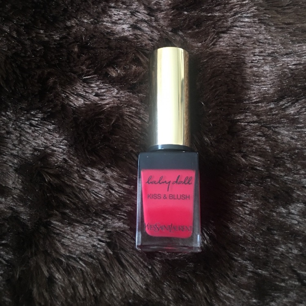 Yves Saint Laurent Baby Doll Kiss & Blush